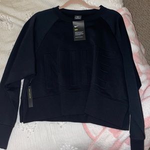 black Nike cropped sweatshirt
